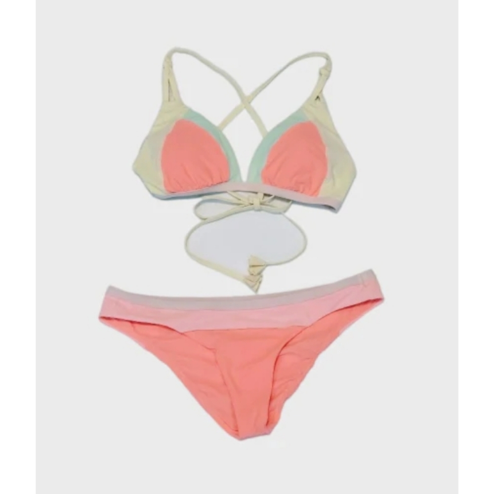 Size 6 - Lululemon Swim
